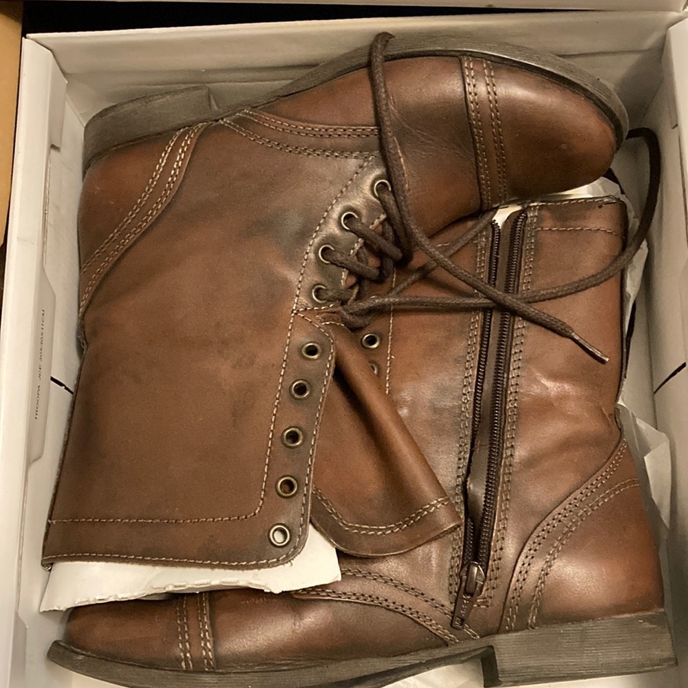 Steve Madden Boots